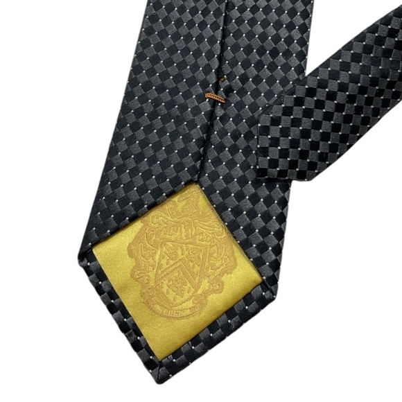 DONALD J. TRUMP Black/Gray Geometric Silk LUXURY Tie HANDMADE - Picture 4 of 4